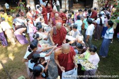 shwekyin-festival023